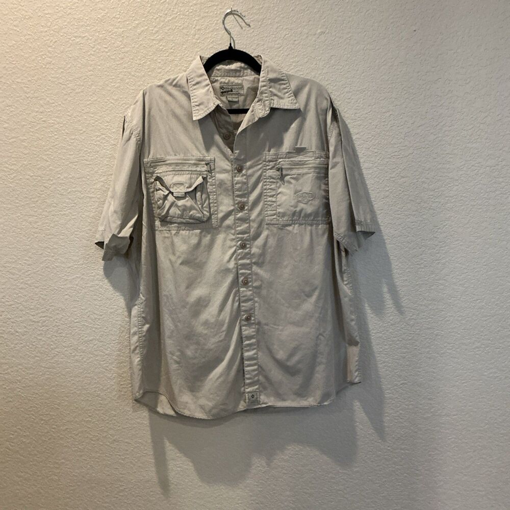 Weekender Traveler Shirt Large Men's Adventure Series Khaki Short Sleeve